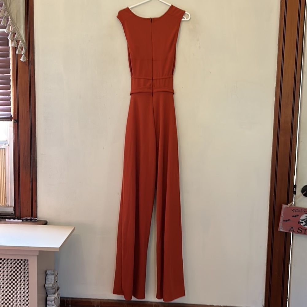 Pretty little thing rust crepe square neck cut out jumpsuit Size 6 New - Picture 4 of 12